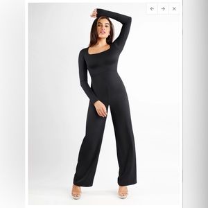 Popilush Square Neck Wide-Leg Long Sleeve Shapewear Jumpsuit - Small